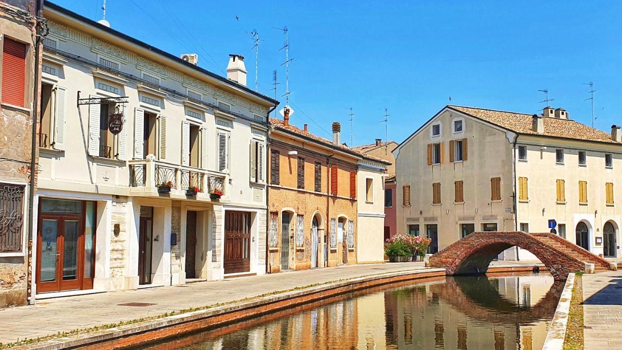 Villa Cavour Comacchio Extérieur photo